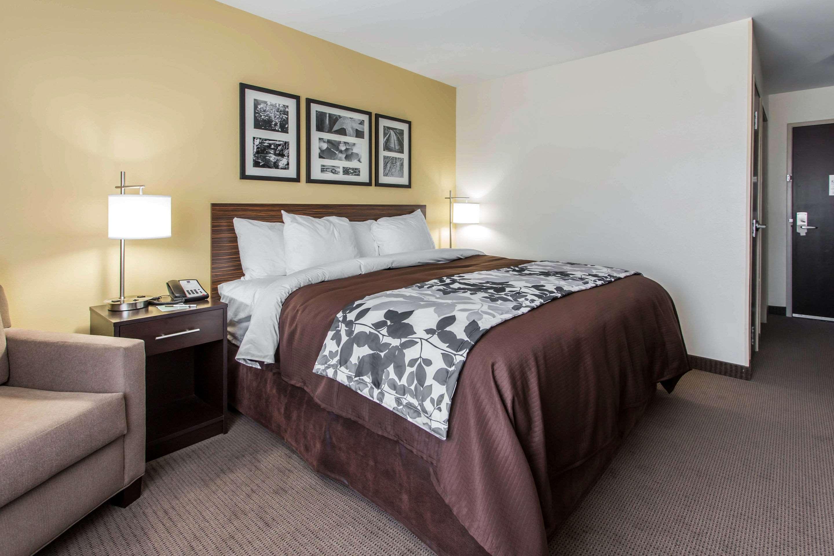 Sleep Inn & Suites Lincoln University Area Екстер'єр фото
