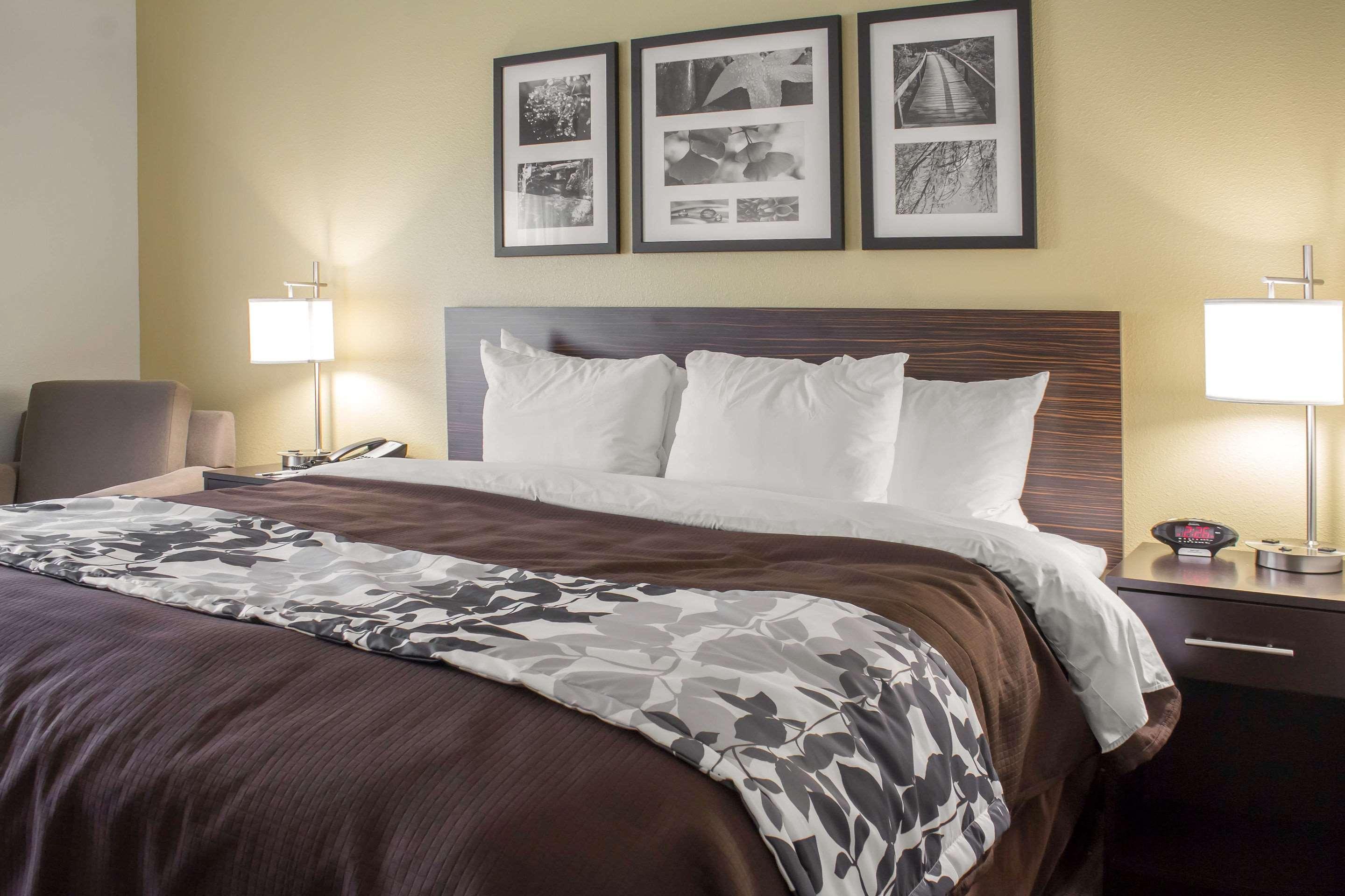Sleep Inn & Suites Lincoln University Area Екстер'єр фото