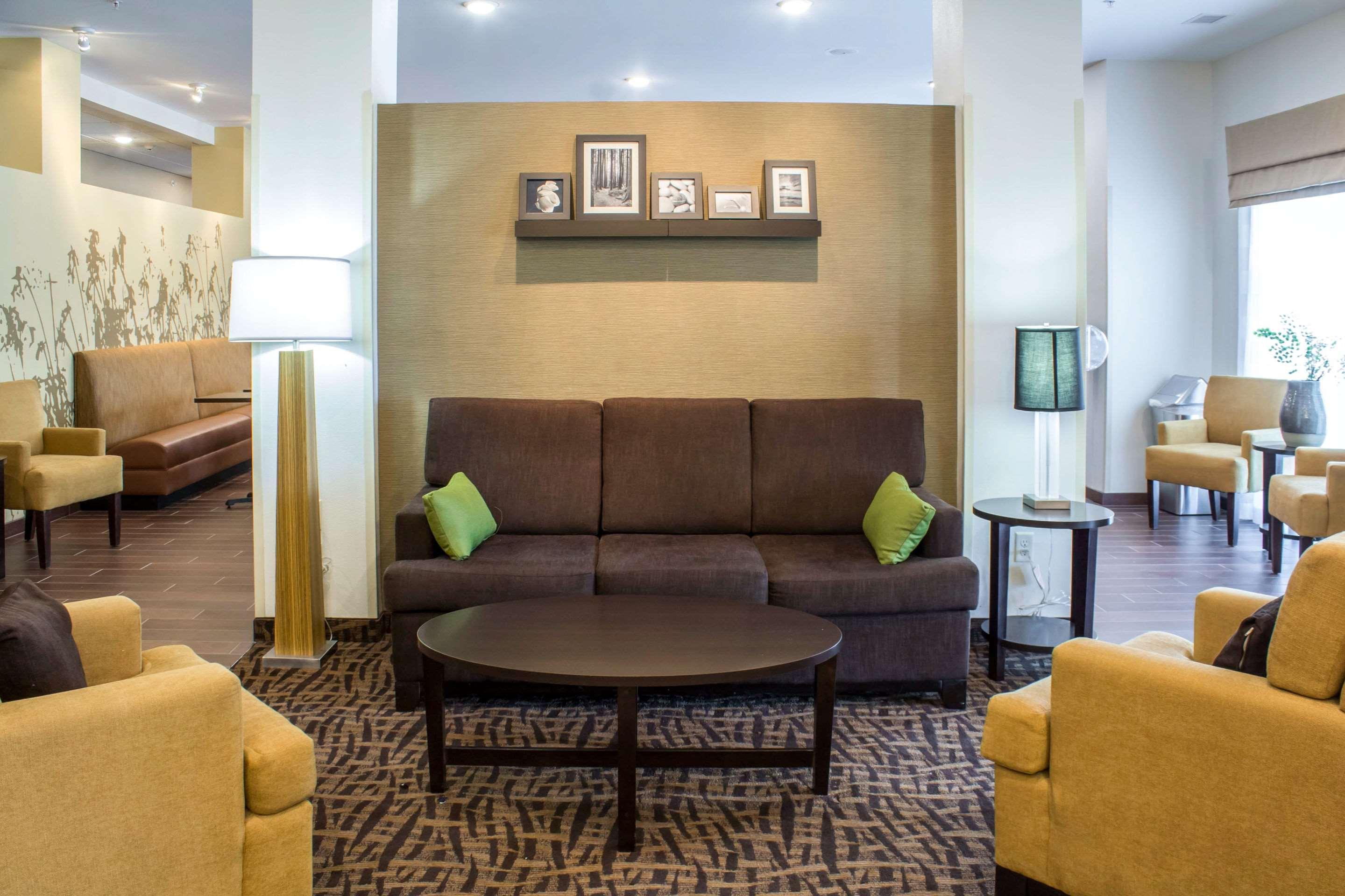 Sleep Inn & Suites Lincoln University Area Екстер'єр фото