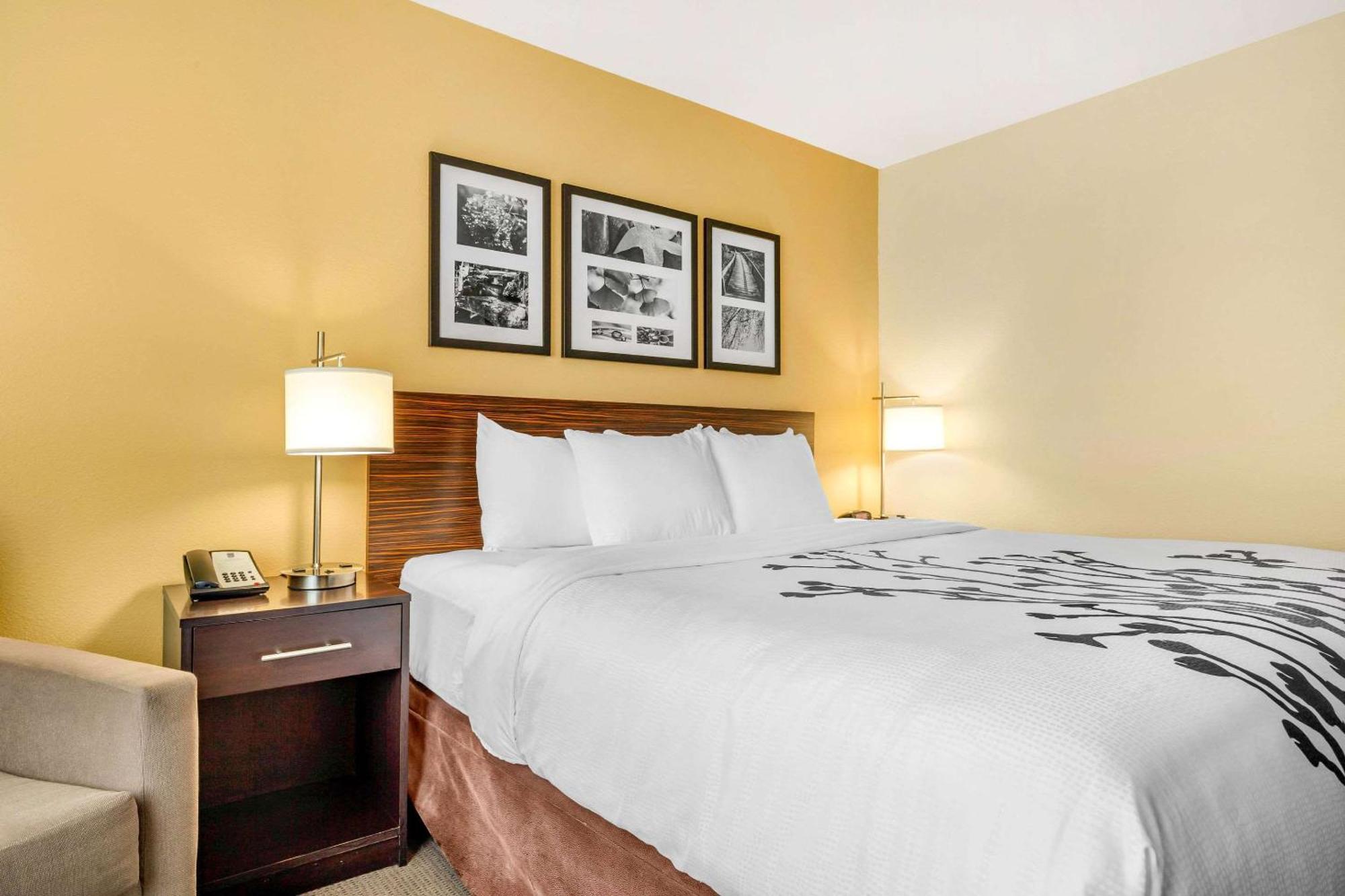 Sleep Inn & Suites Lincoln University Area Екстер'єр фото