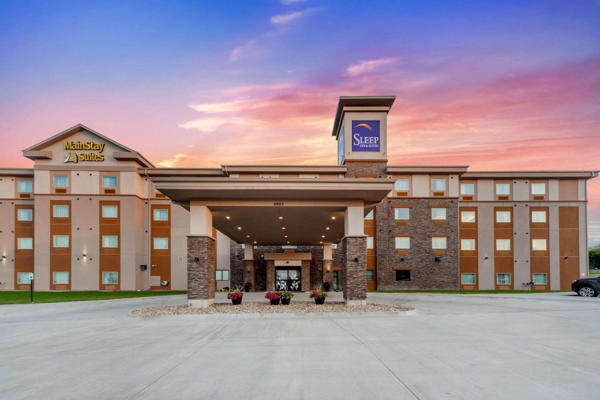 Sleep Inn & Suites Lincoln University Area Екстер'єр фото